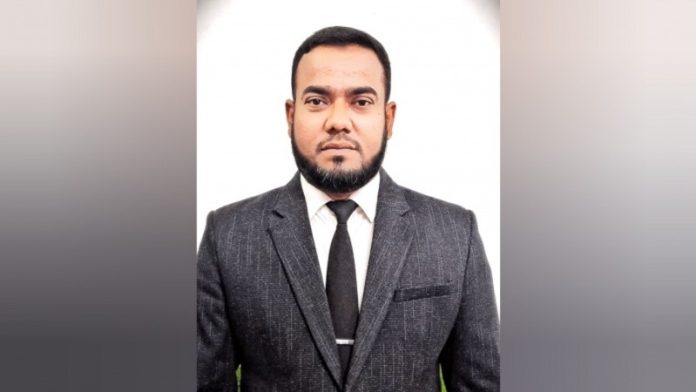 স্বপরিবারে ওমরাহ্‌ যাচ্ছেন এপিপি অ্যাড.জসিম উদ্দিন মেহেদী হাসান