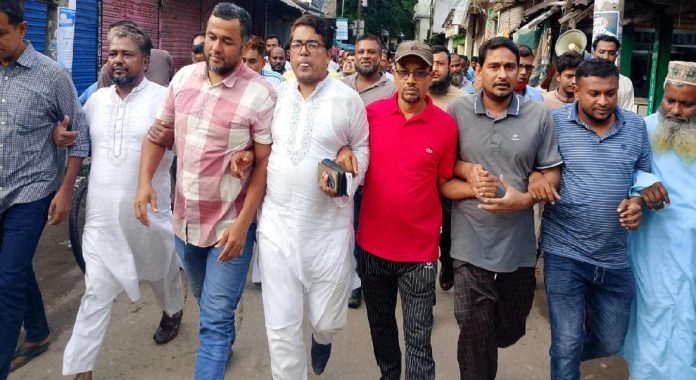 দেশে নৈরাজ্যের প্রতিবাদে হাইমচরে যুবদলের বিক্ষোভ মিছিল