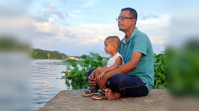 স্ত্রীর মৃত্যুশোক না কাটতেই ফরিদগঞ্জে বিদ্যালয়ের পুকুরে ডুবে শিক্ষকপুত্রের মৃত্যু
