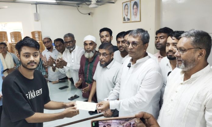 অর্থের অভাবে কোনো শিক্ষার্থীর পড়াশোনা বন্ধ হতে দেওয়া হবে না: শেখ ফরিদ আহম্মেদ মানিক