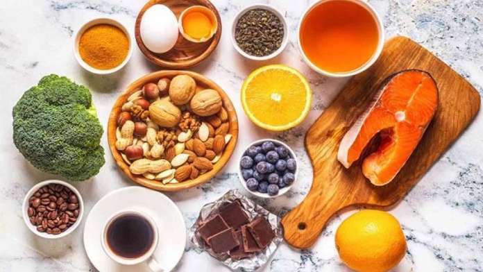 স্মৃতিশক্তি বাড়াতে সহায়ক ১০ খাবার