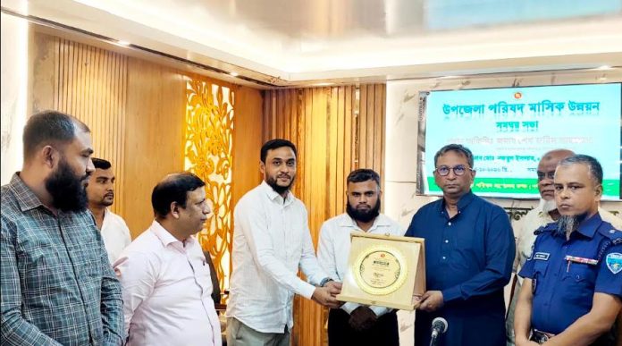 জন্ম-মৃত্যু নিবন্ধনে দেশসেরা আলগী উত্তরের আবু বকর মানিক