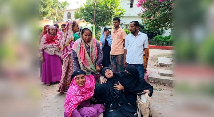 মতলবে ট্রলি-মোটরসাইকেল মুখোমুখি সংঘর্ষে বিক্রয় প্রতিনিধি নিহত
