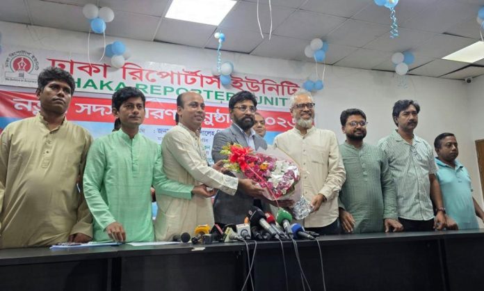 গুজব ও অপতথ্যের সবচেয়ে বড় শিকার প্রধানমন্ত্রী: প্রেস সচিব