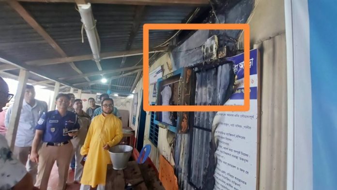হাজীগঞ্জে মন্দিরের আখড়ায় বৈদ্যুতিক শর্টসার্কিটে আগুন