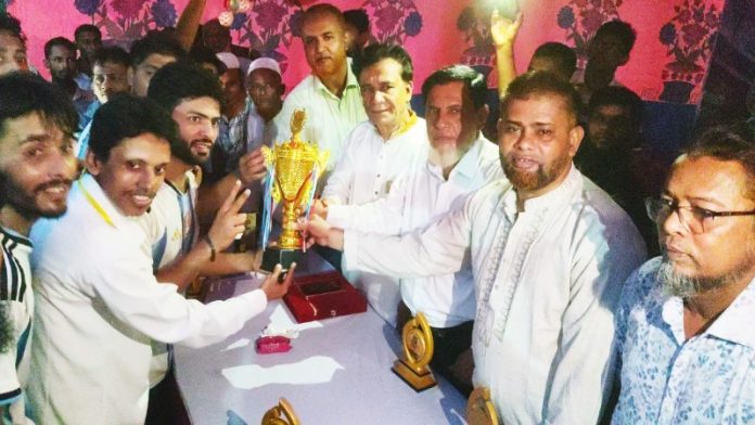 বহরী আলিঙ্গন স্পোর্টিং ক্লাবের মেঘা ফাইনাল মিনি ফুটবল সম্পন্ন