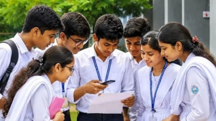 এইচএসসি ও সমমানের ফল প্রকাশ শনিবার, জানবেন যেভাবে