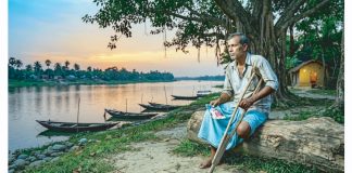 রঙের মোহ ও বিচ্ছেদের ছায়ায় শিবুর জীবন রঙের মোহ ও বিচ্ছেদের ছায়ায় শিবুর জীবন