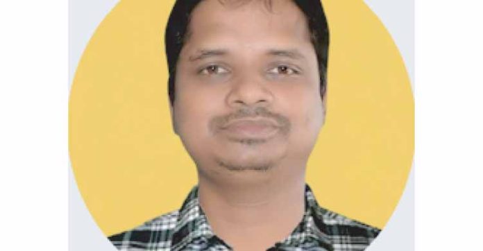 শিশুদের মোবাইল সরিয়ে বইমুখী করার আহ্বান