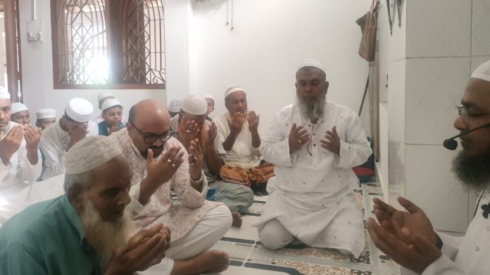 মরহুম জিএম ফজলুল হক এমপির রুহের মাগফিরাত কামনায় দোয়া মাহফিল